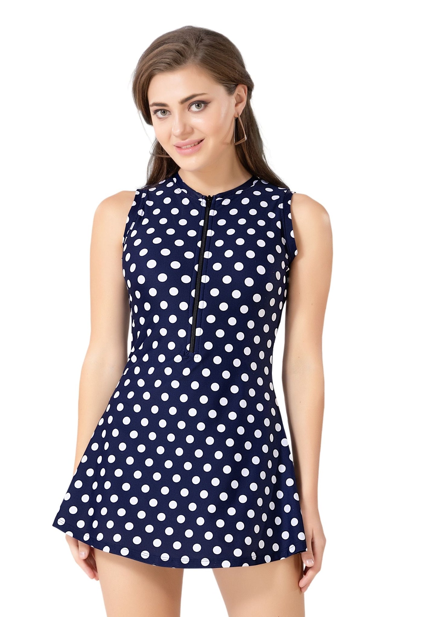 Pretty Women 13 : A retro polka dots printed swimwear